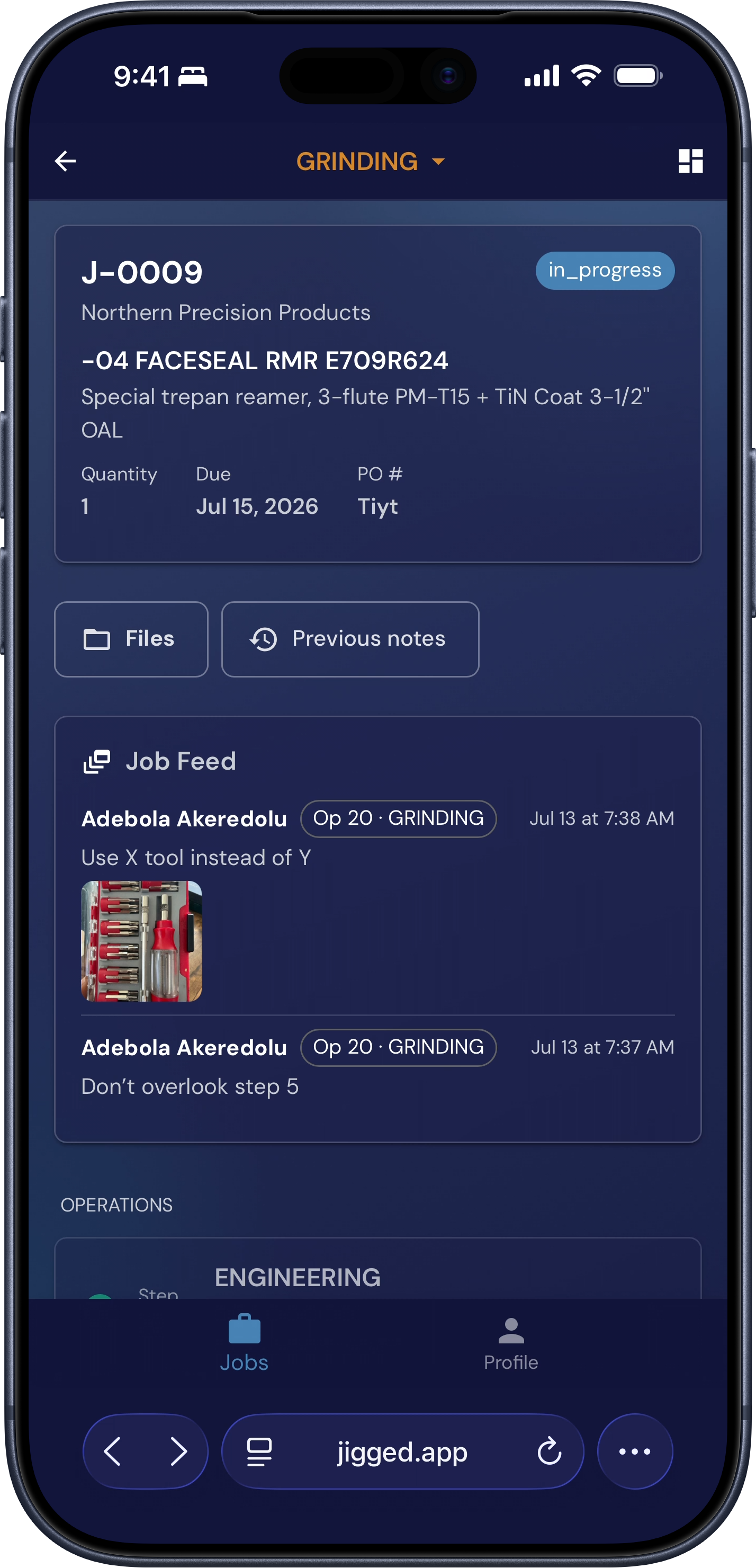 An operator note with a photo attached to a job in Jigged